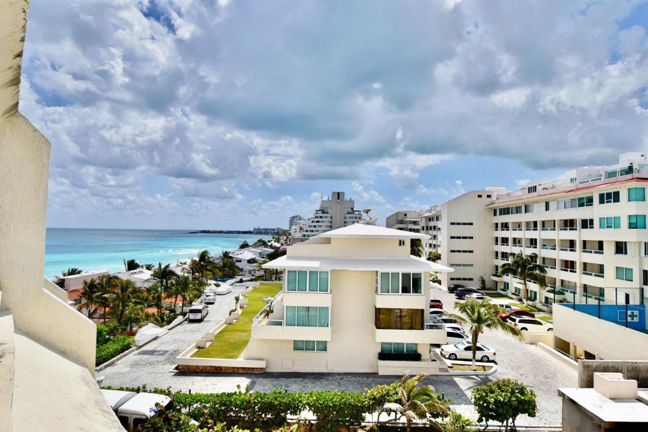 Solymar Condo Beach Resort By Casago Cancún Exterior foto