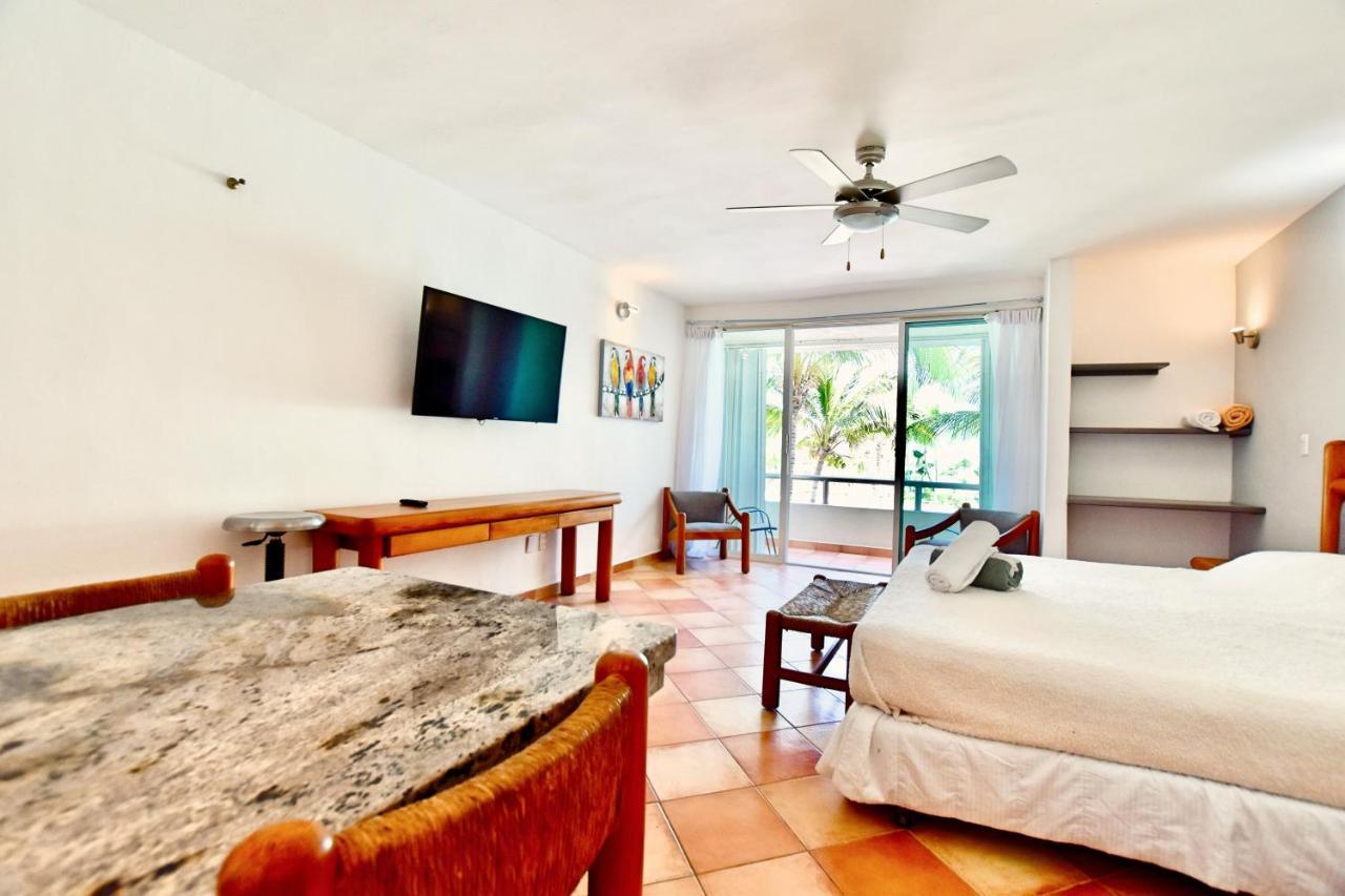 Solymar Condo Beach Resort By Casago Cancún Exterior foto