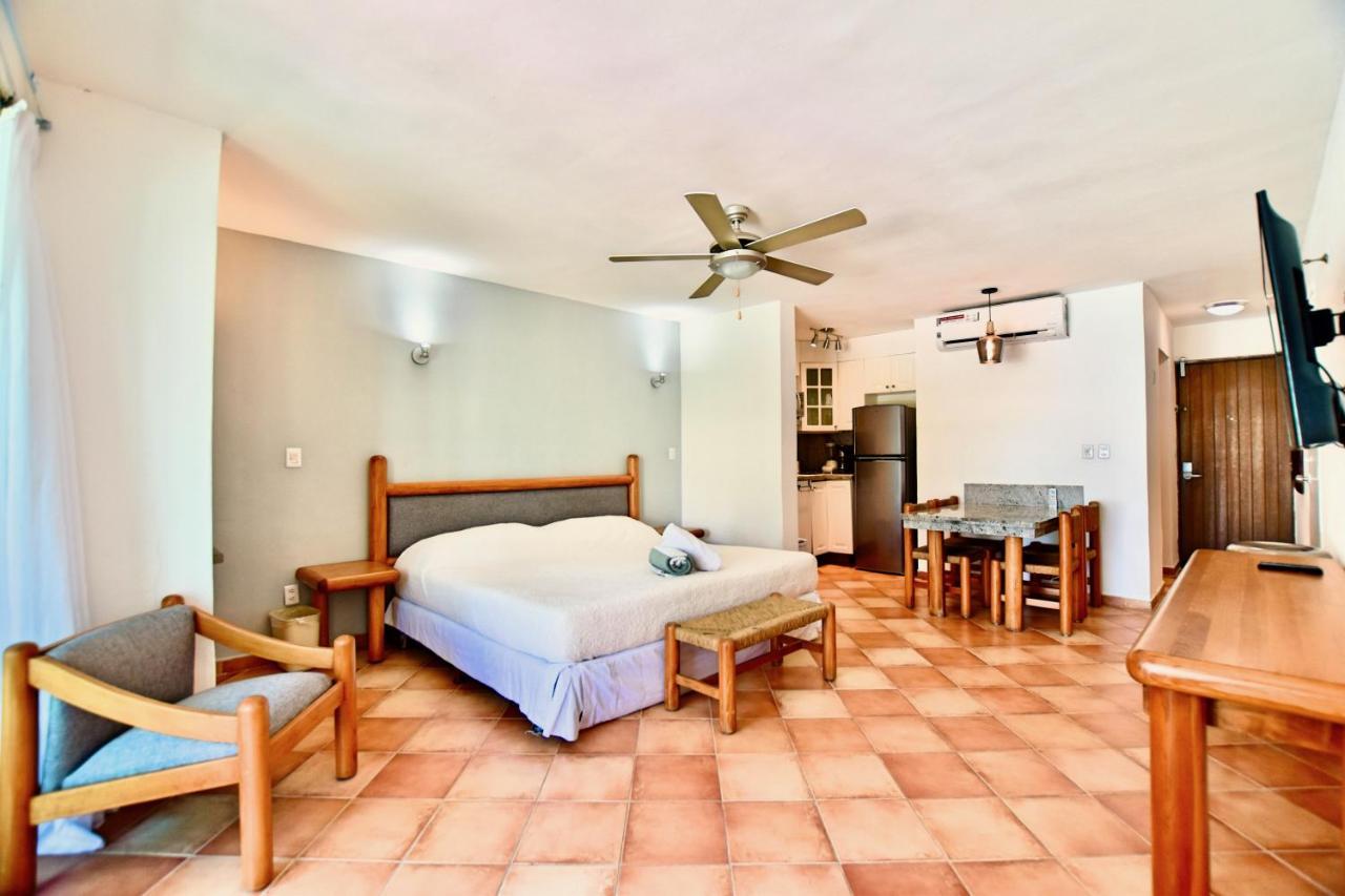 Solymar Condo Beach Resort By Casago Cancún Exterior foto